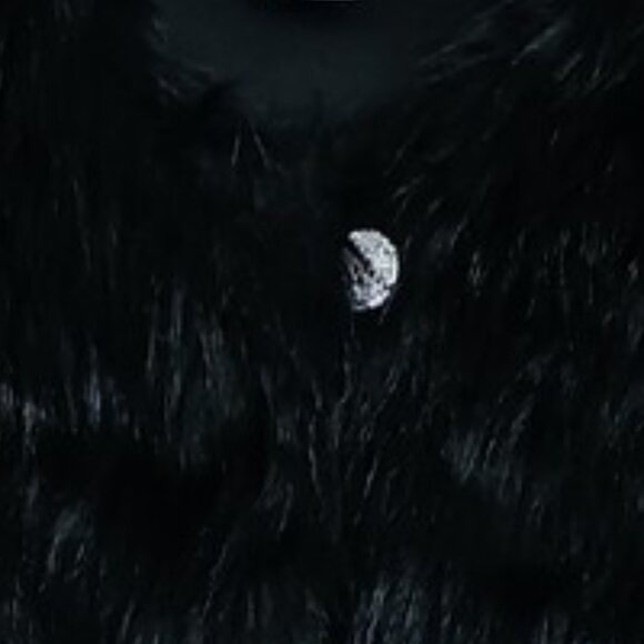 Okie Dokie vegan Faux Fur Vest in Black and Cream 5T - Picture 6 of 8